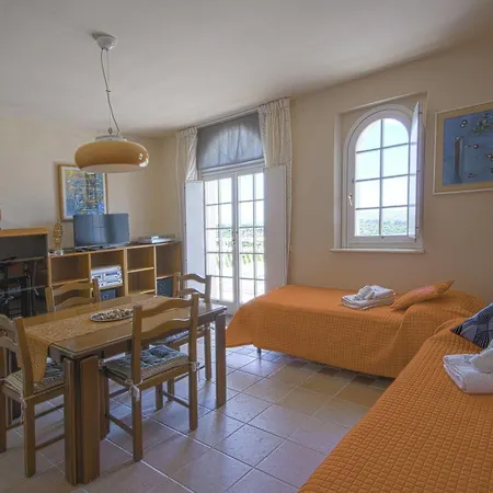 Residence Belohorizonte Апарт-отель *