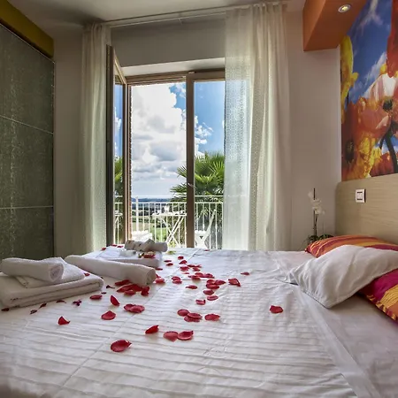 Residence Belohorizonte Мачерата