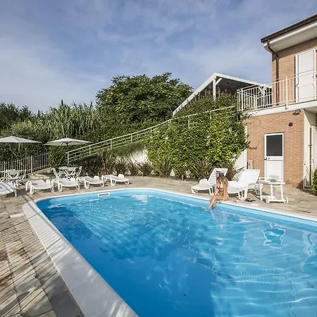 Residence Belohorizonte Апарт-отель *